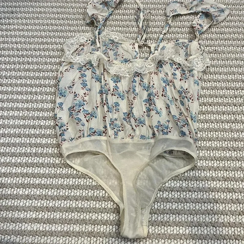 Free People Intimately Women’s Take It Away Bodysuit - Picture 4 of 4